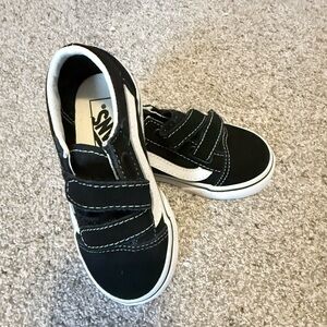 Vans Kids Black and White Velcro Old Skool Sneakers